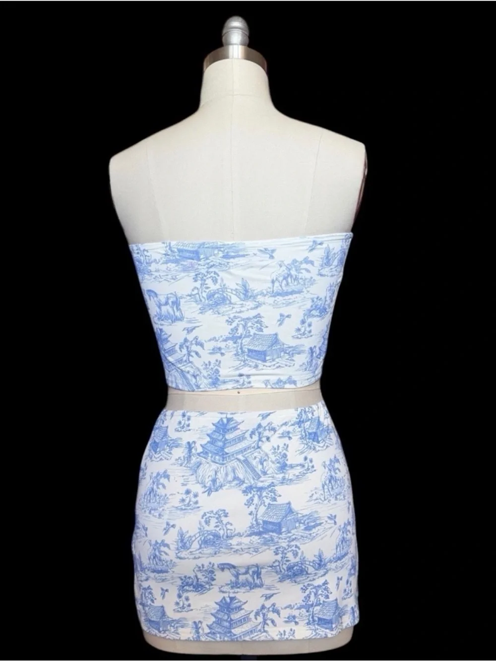 Edikted Two Piece Woman’s Set